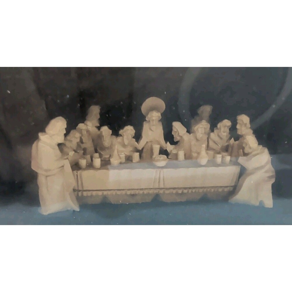 German Hand Carved Wood Sacred Box Miniature Last Supper RARE 5"X3"X2" - Picture 2 of 9